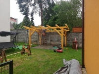 Nová pergola pro Chráněné bydlení